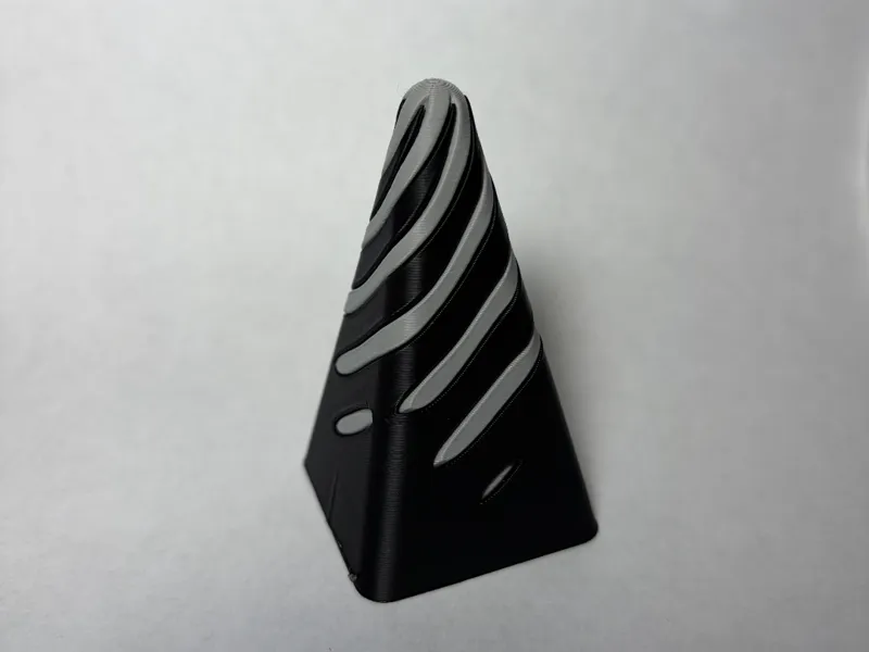 Square Passthrough Fidget 