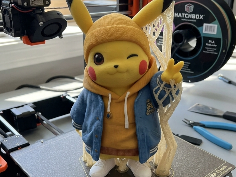 Pokemon Pikachu Urban Vibes street edition