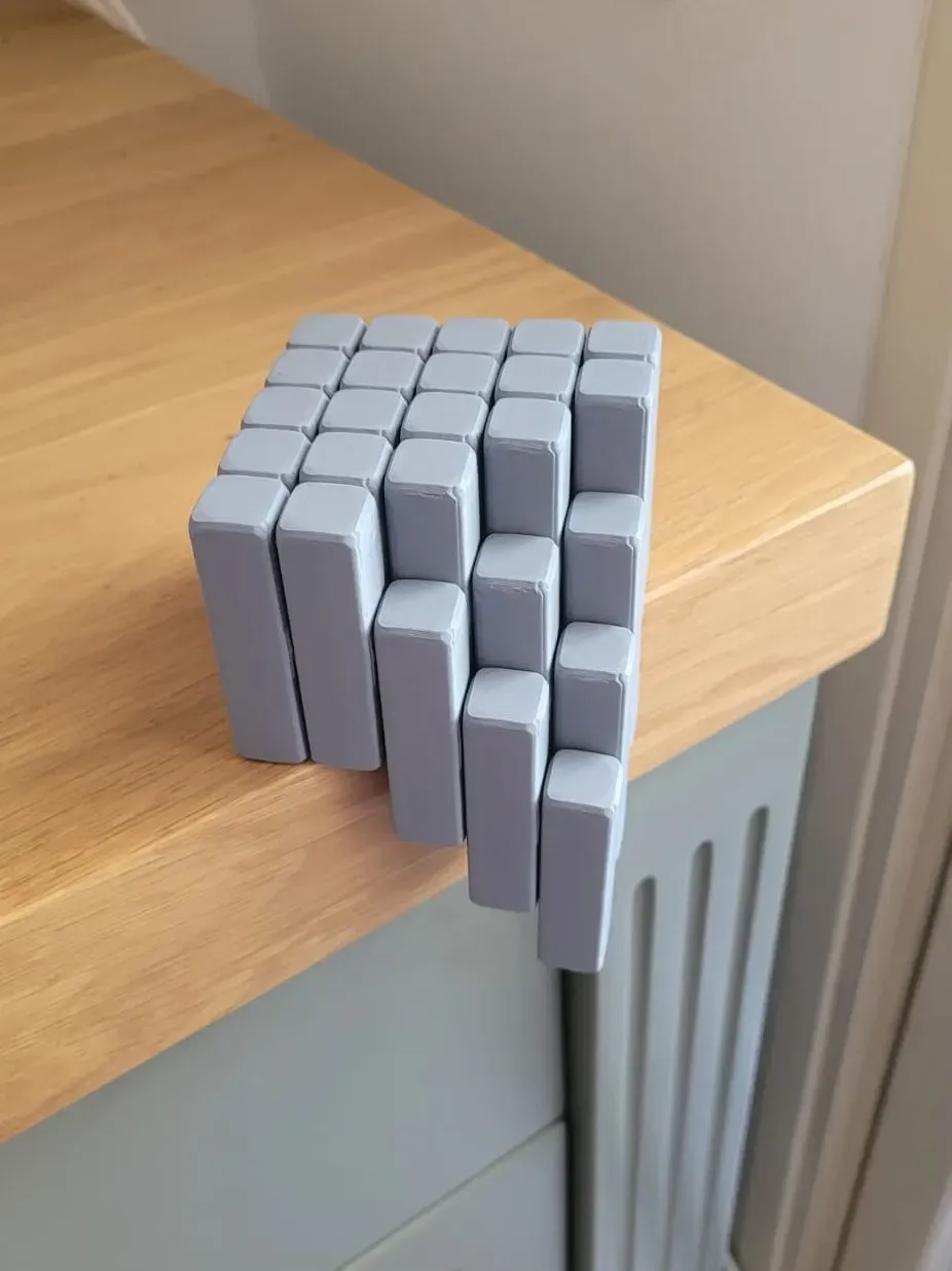 Parametric Sectioned Cube Fidget view 2