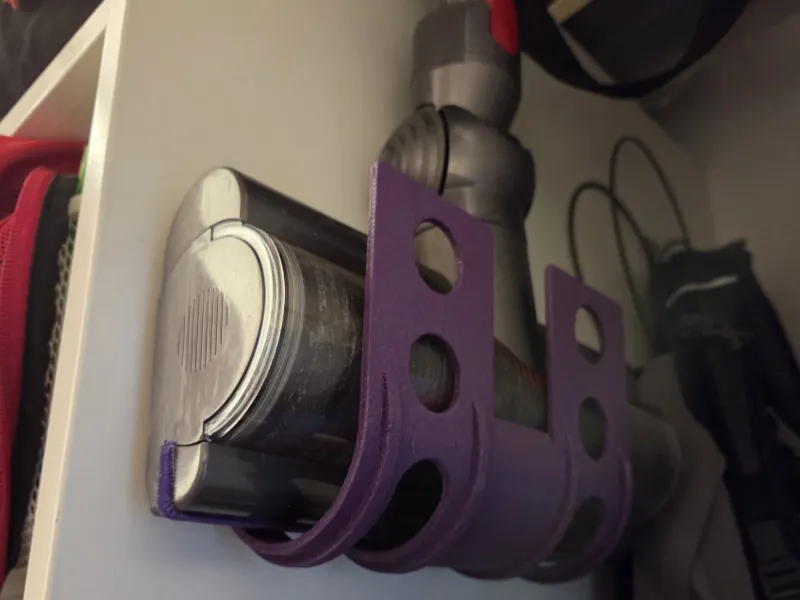 Dyson antitangle comb hanger