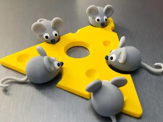 Fridge Magnets : Mouse and Cheese set