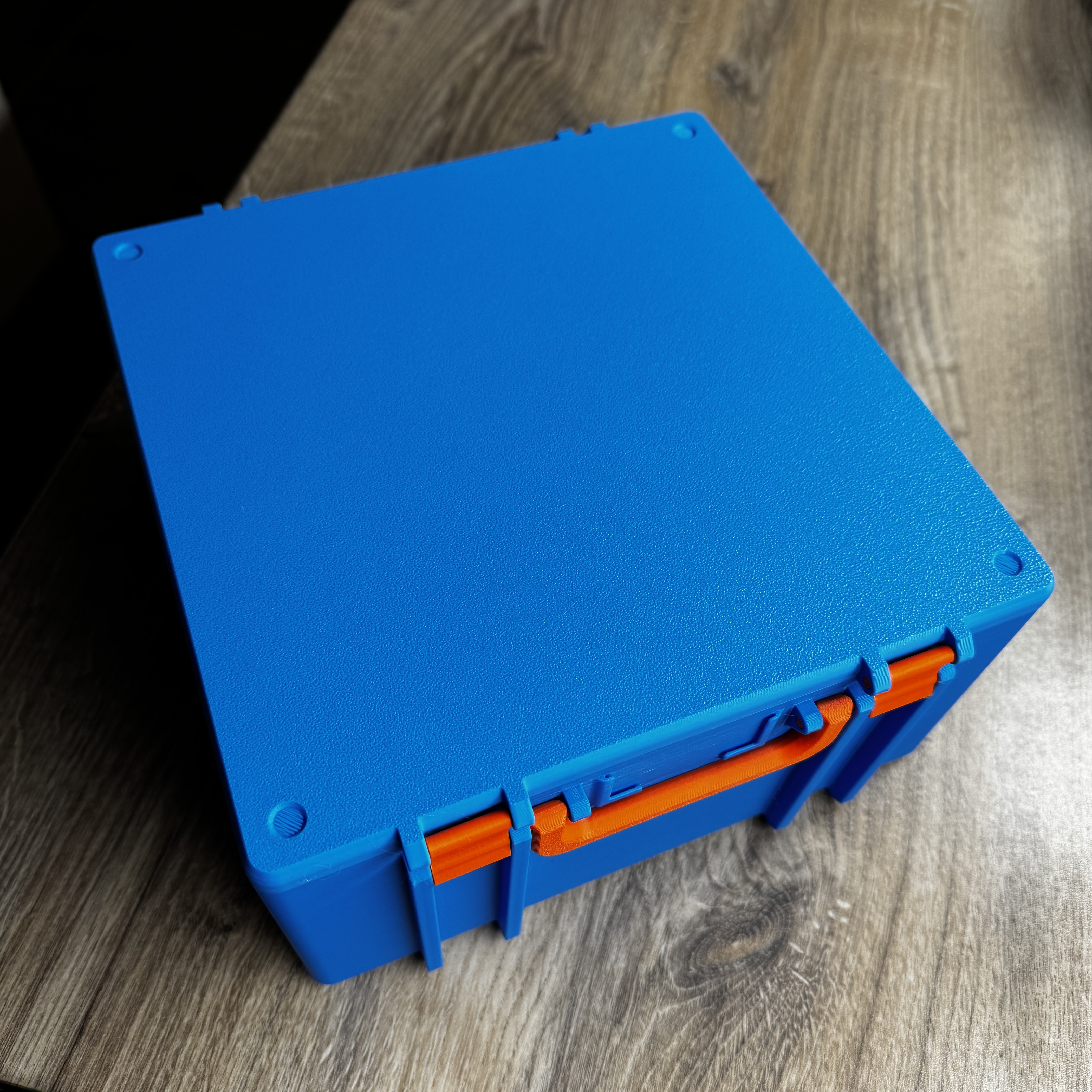 Miniatura 2 do modelo 3D MAKER BOX | 5x5x15U