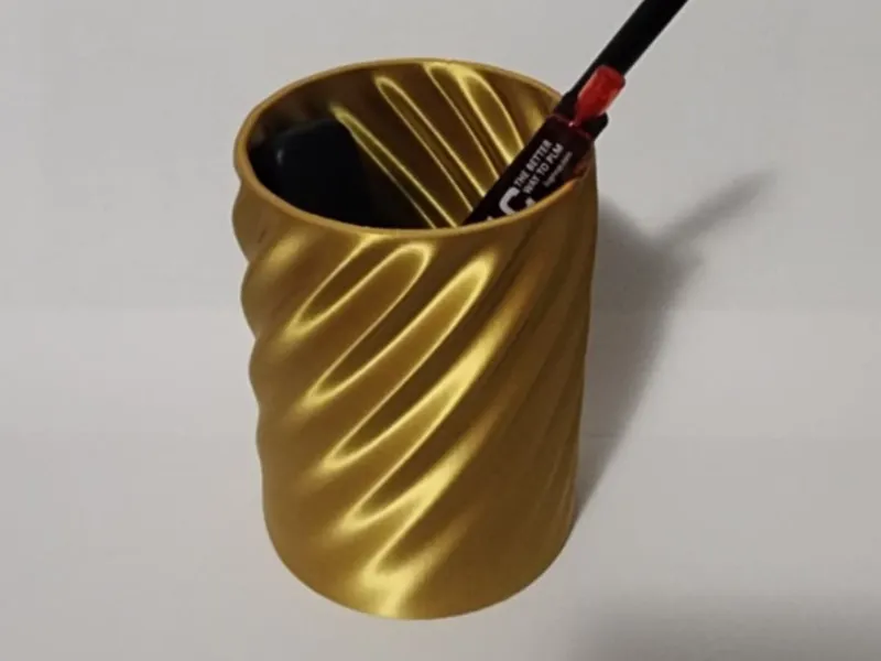 Vortex Pen Holder