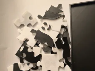 Spooky Smiles Jigsaw Puzzle [ 30 Pieces ]