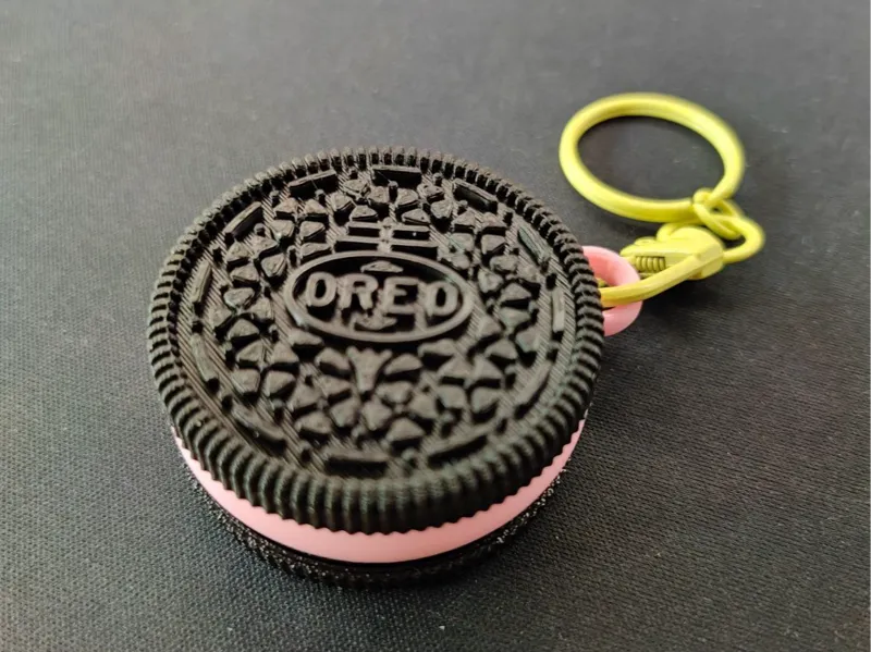 Mini Oreo Container Keychain Version