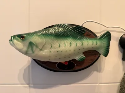 Realtime AI Fish (Big Mouth Billy Bass) Backplate