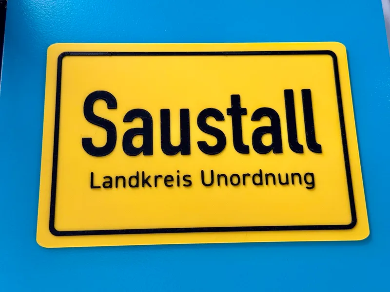 Saustall-Schild