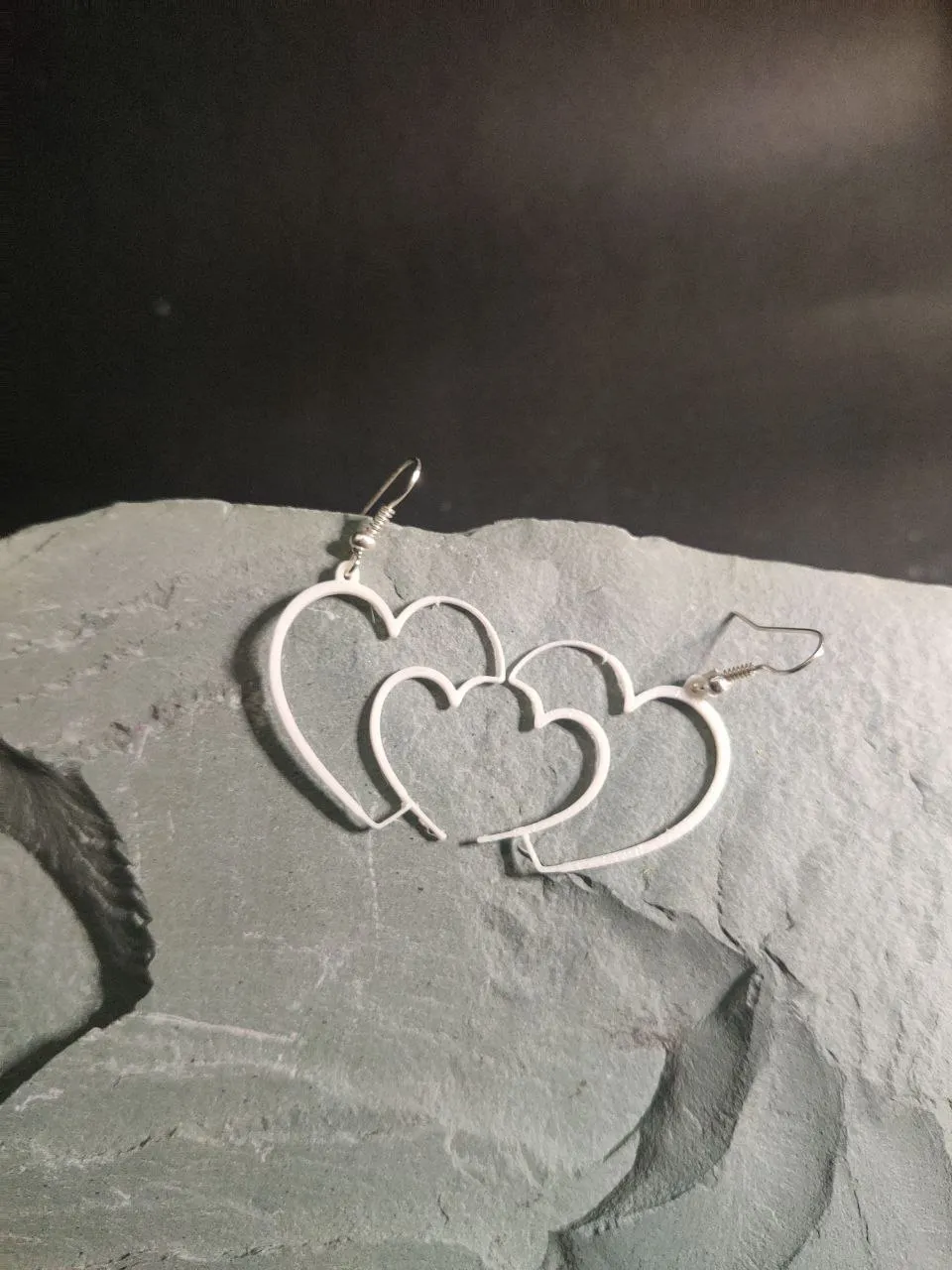 Intertwined Hearts Earrings view 4