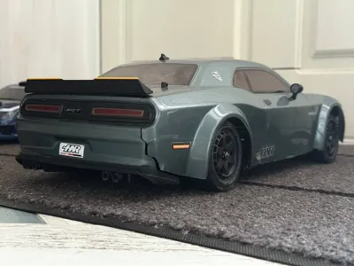 Dodge Challenger SRT Spoiler