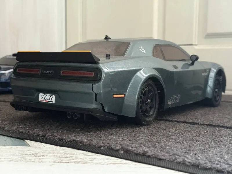 Dodge Challenger SRT Spoiler
