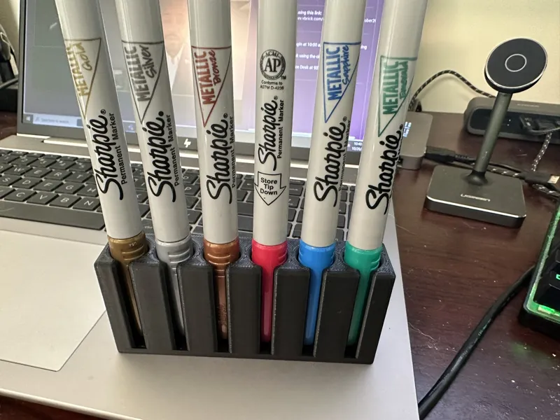 Sharpie Holder (cap down or up)