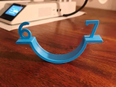 Swinging 67 - Viral Meme Fidget Toy