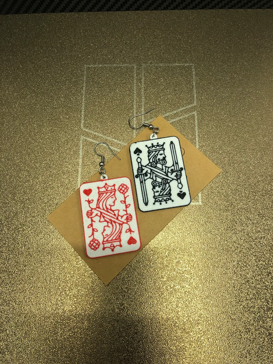 Queen and King cards earrings view 2