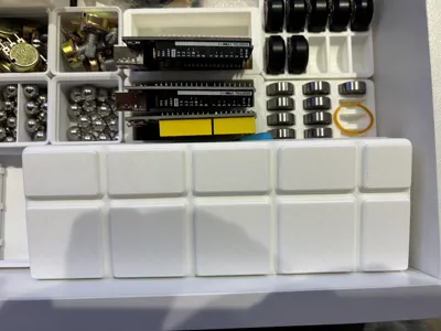 Odd Size Gridfinity Boxes for IKEA Micke Desk