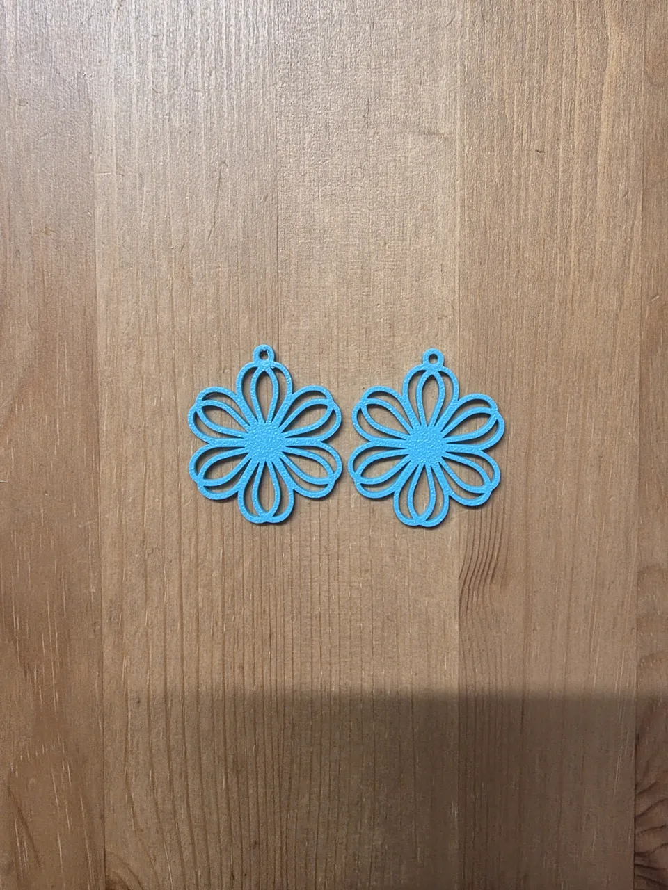 flower earrings view 2