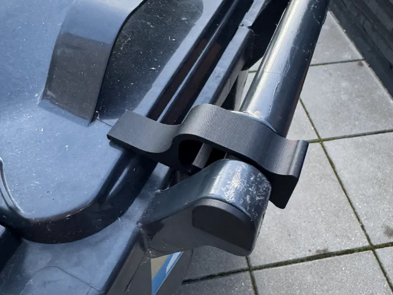 Garbage lock