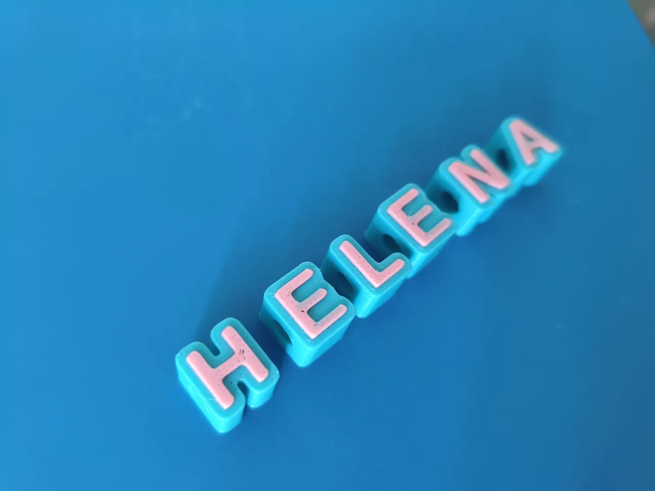 Abalorios letras personalizables - letter beads view 2
