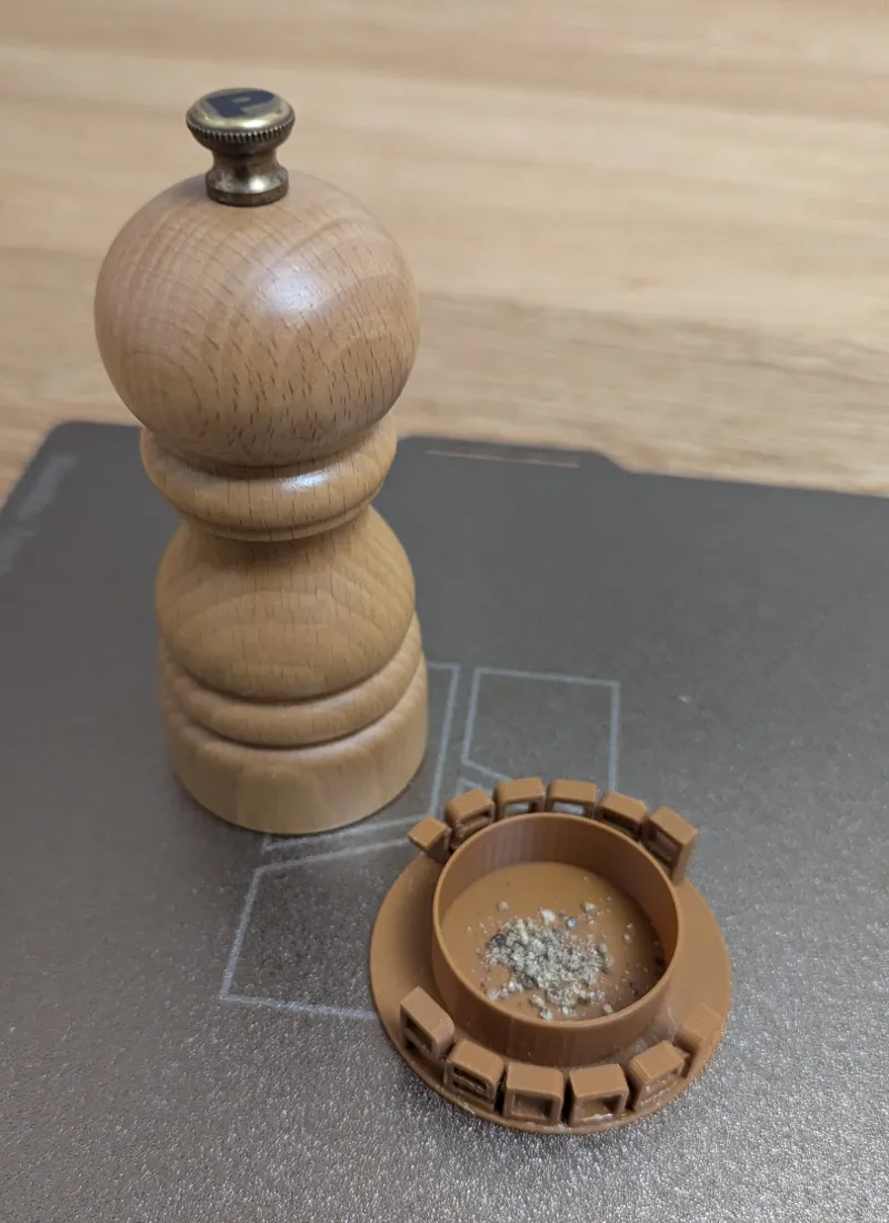 Pepper Mill Inner Saucer - Diameter Variable