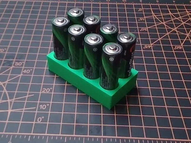 8 AA battery stand