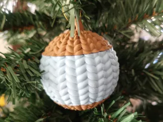 Woven Christmas Balls – No AMS Needed