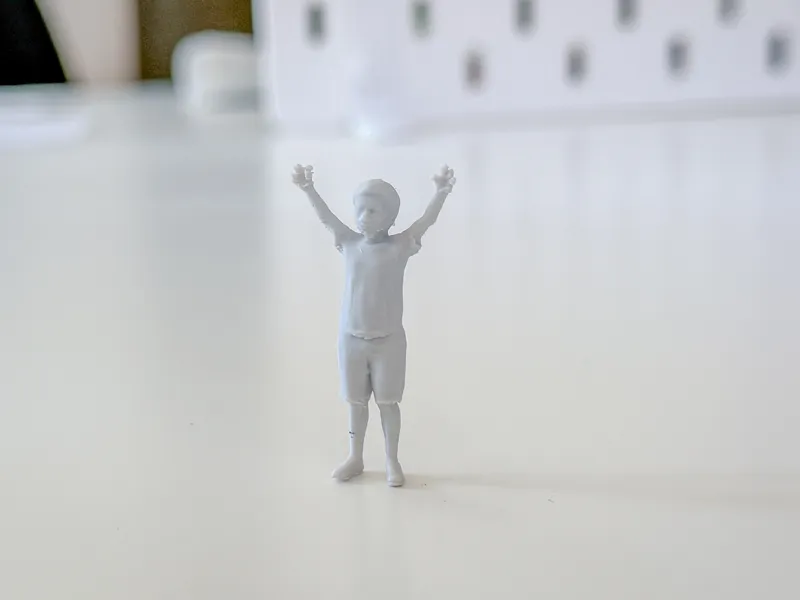 Miniature Kid/Child for your Diorama