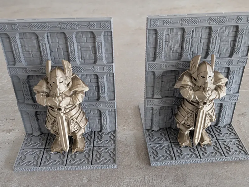 Golden Knight Bookend - no AMS required