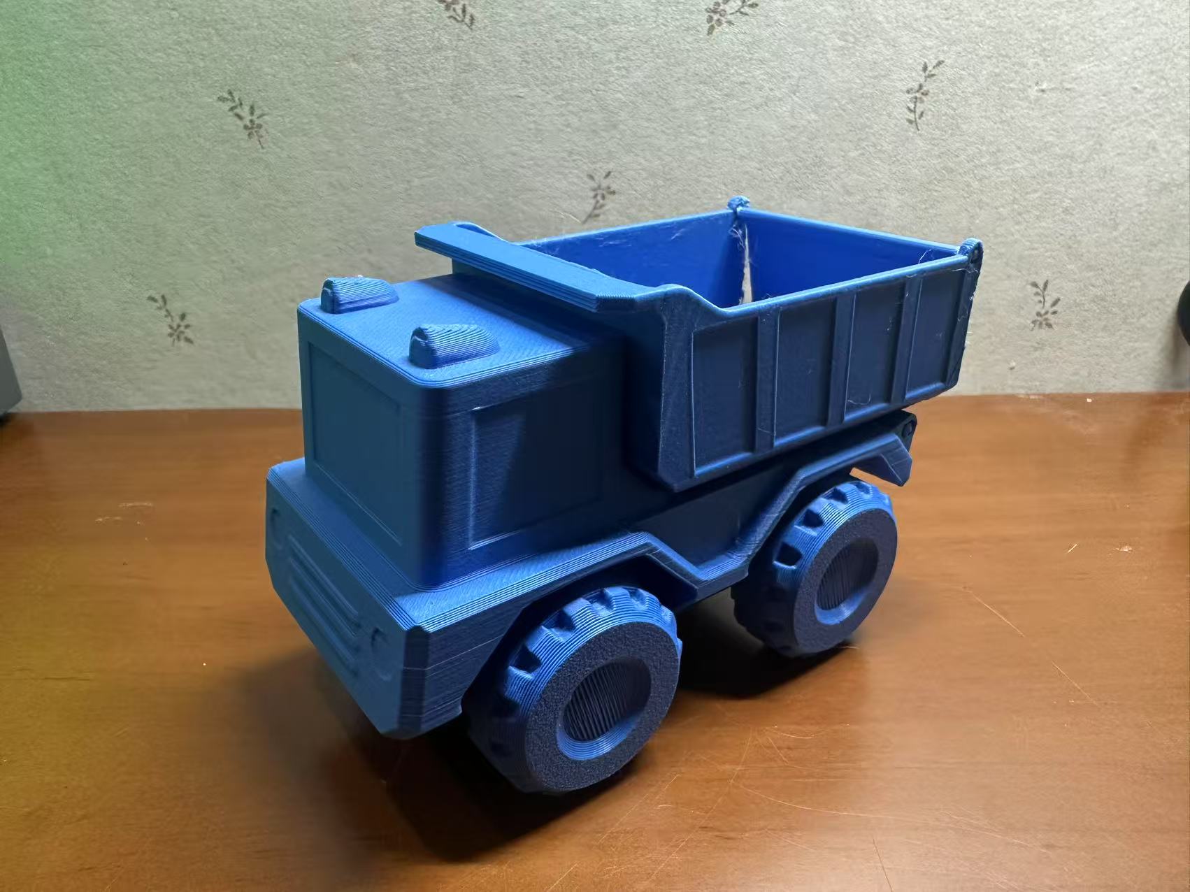 Miniatura 1 do modelo 3D 自卸卡车 （A1 mini 可打印）