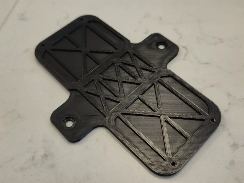 Intel Skull Canyon & Similar under desk mount