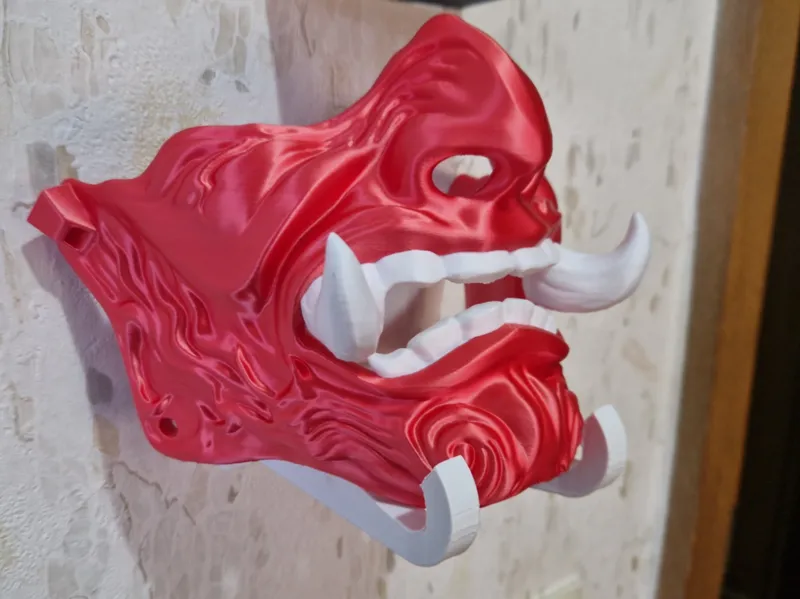 Wandhalter Mempo Oni-Maske