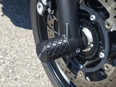 Axle sliders / pegs for Yamaha MT07 / FZ07