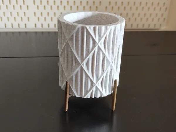 Vase design pour intérieur moderne