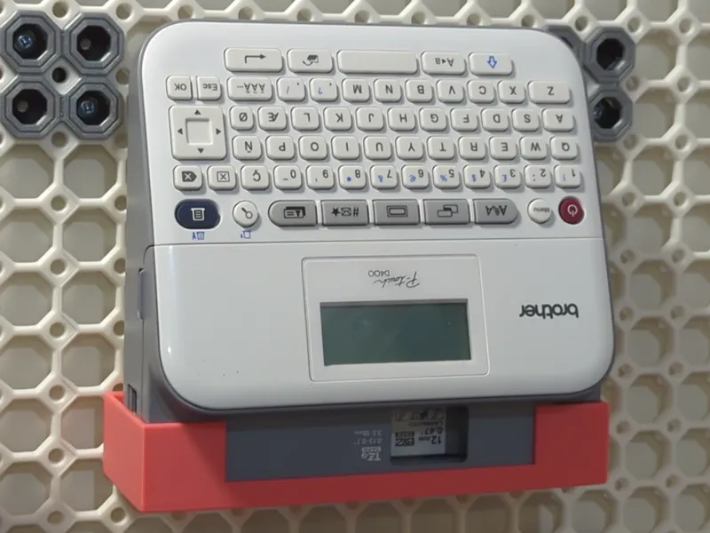 Brother P-Touch D400 labeler holder for Multiboard