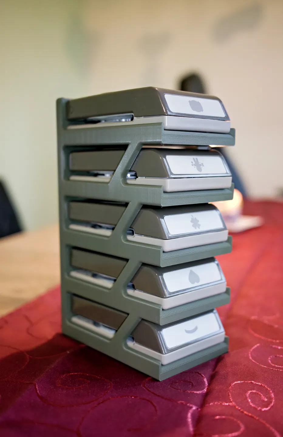 Punch Rack Texture Stampin Up punch rack - Free 3D Print Model - MakerWorld