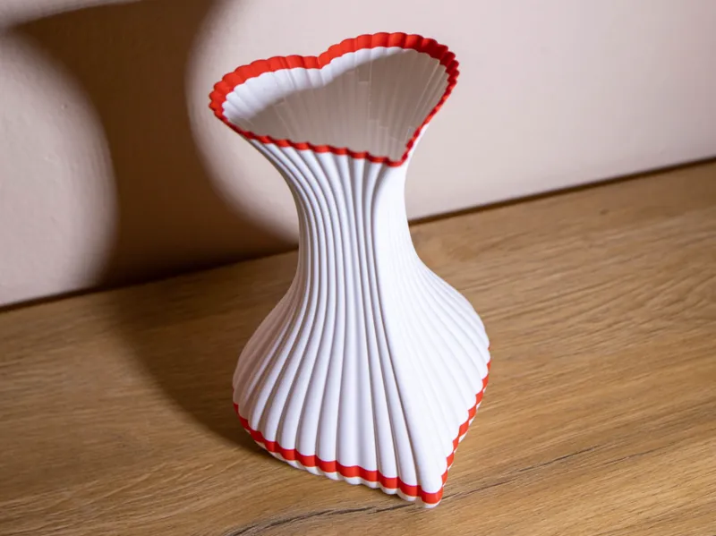 Valentine Love Vase
