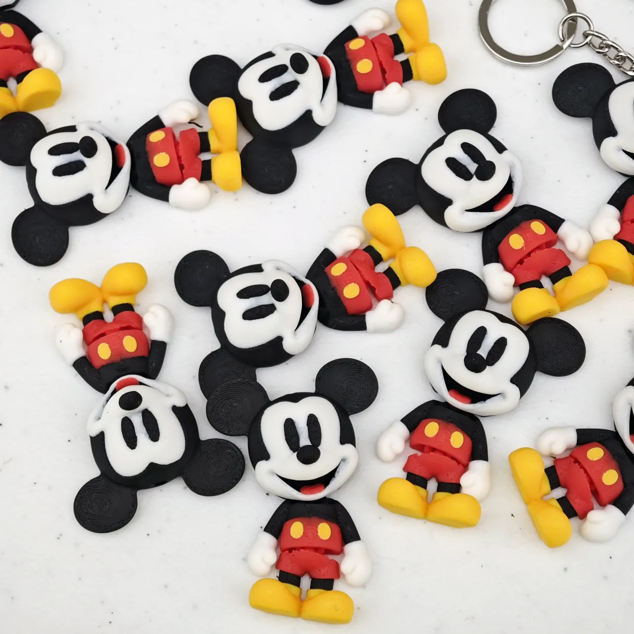 Mickey Mouse Mini Flexi Keychain V1 view 2