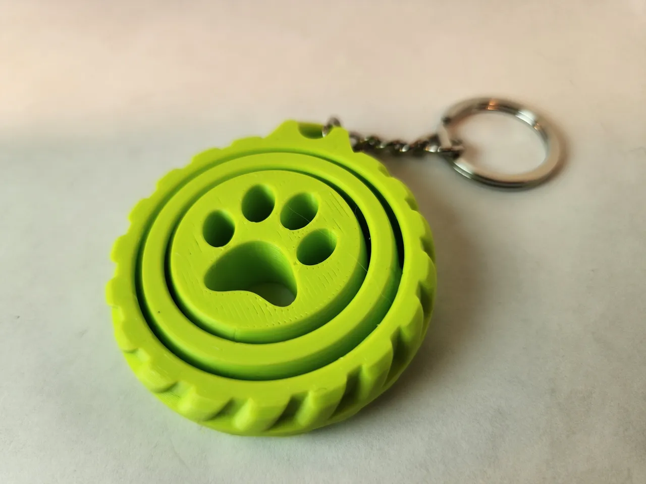 Gyroscopic Keychain Spinners view 3