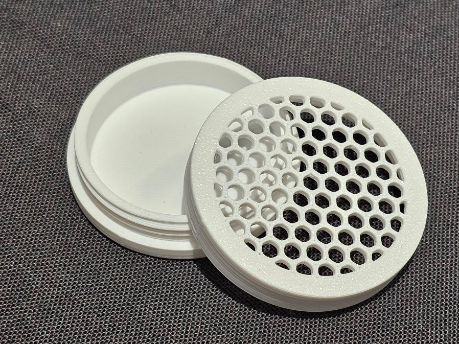 Fridge Deodorizer Box with Honeycomb Lid