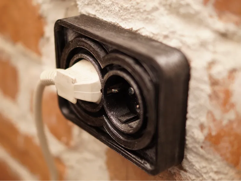 Double Euro socket for 3D printing with grounding