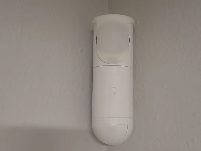 Tapa camara securitas direct