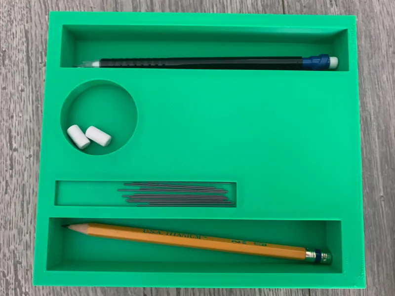 Non-TinkerCAD made Pencil Box