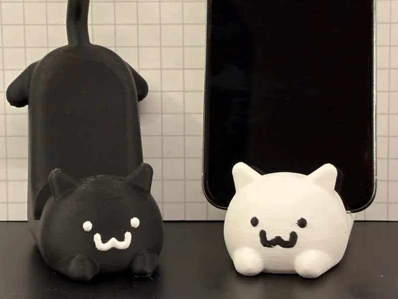 Kitty Cat Phone Stand