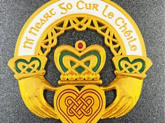 Claddagh Wall Plaque – Multicolor AMS