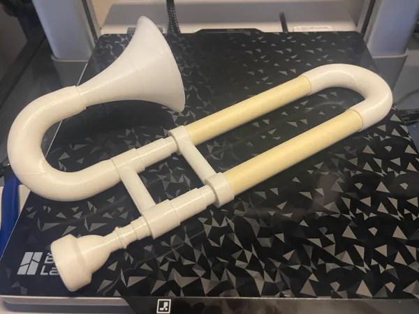https://makerworld.bblmw.com/makerworld/model/US260c97494f7b05/design/2025-07-03_9c09c0fb63533.jpeg