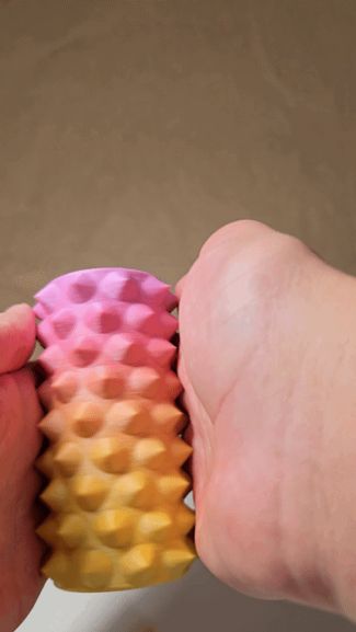 Fidget Spiky Roller