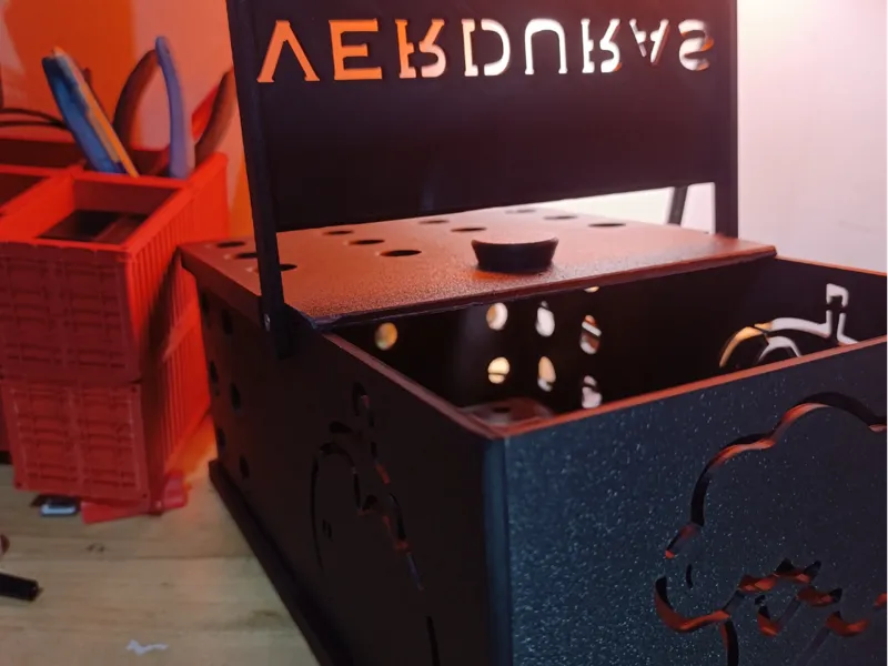 Green’s Box – Modern Fridge Storage Container