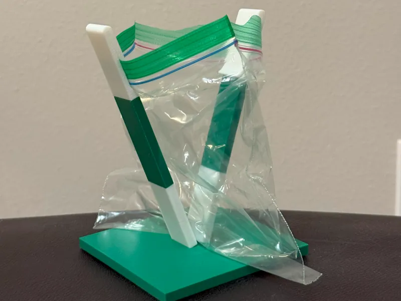 Adjustable Ziplock Bag Holder