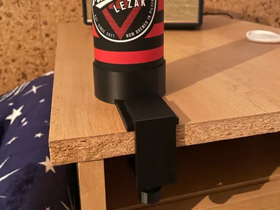 Travel beer can holder