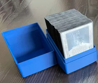 100 Cards Deckbox