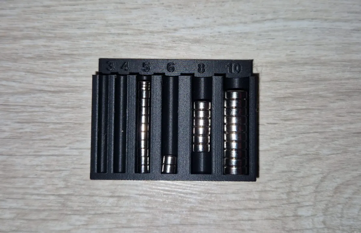 Boîte de rangement pour aimants