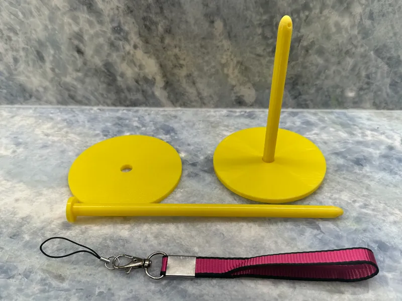 Wristlet Yarn Holder